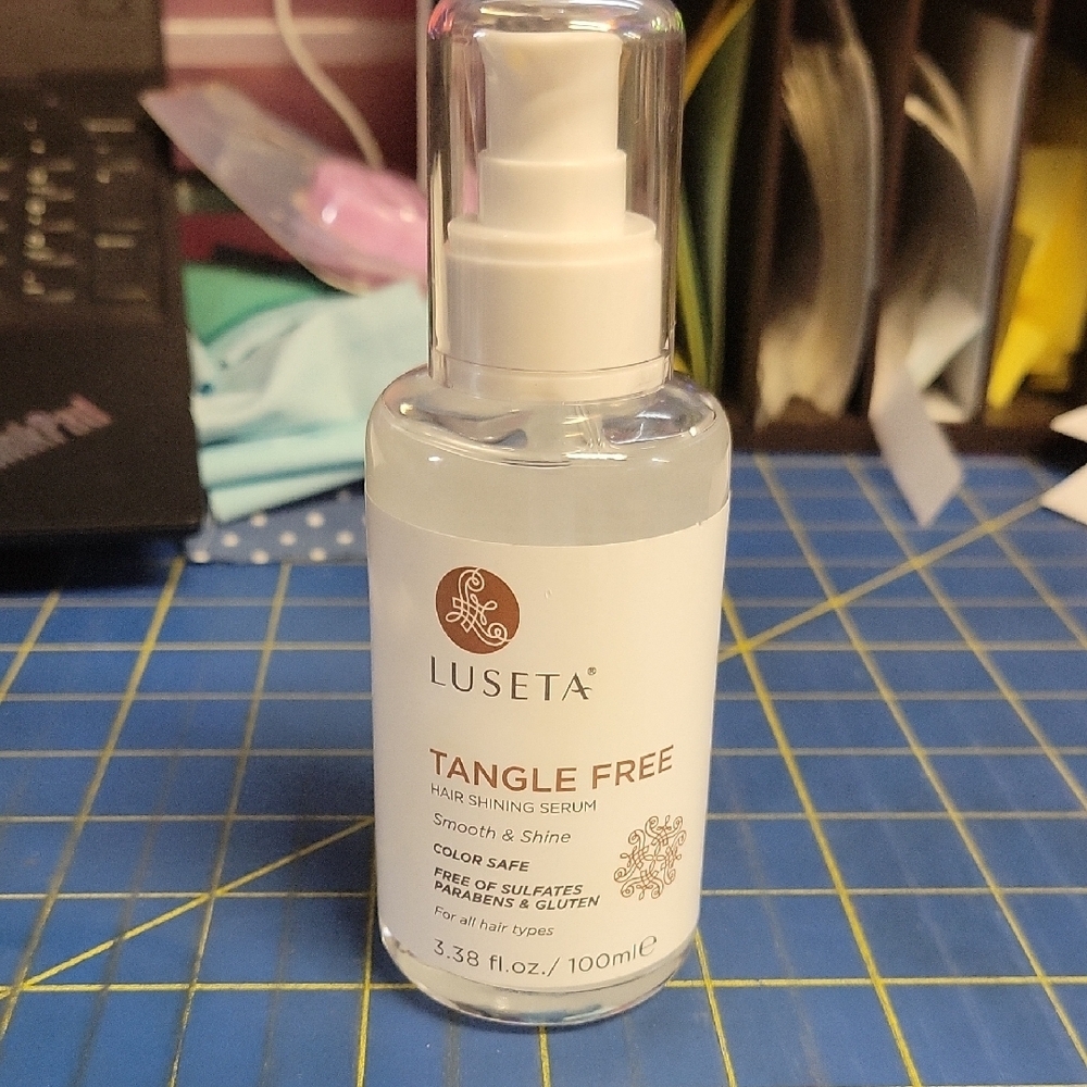 Luseta Tangle Free Hair Shining Serum 100ml Pump Bottle New